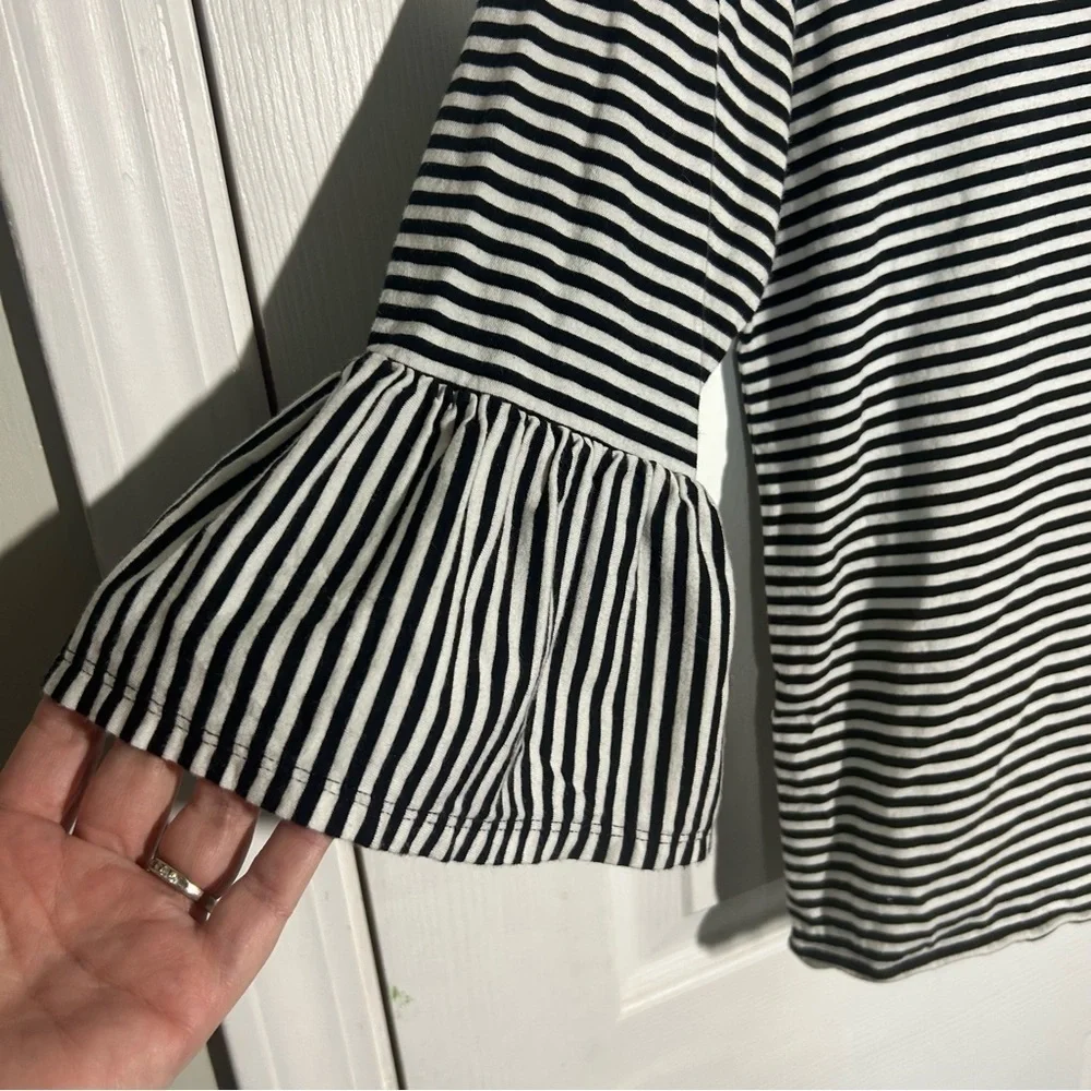 Vineyard Vines Bell 3/4 Sleeve Cotton Black and White Stipe Top Size Small - Picture 3 of 9